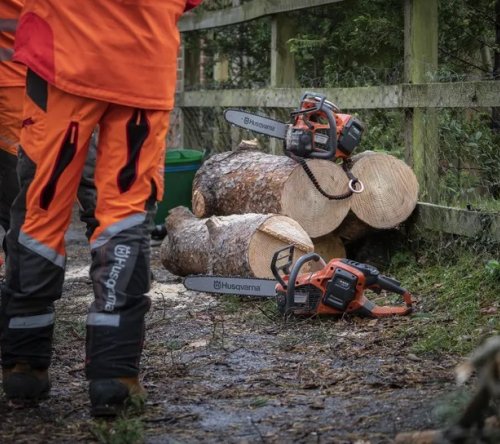 Husqvarna 540i XP® Cordless chainsaw 35cm 36V 4