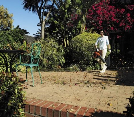 Husqvarna 125BVχ Petrol Leaf Blower - Vaccum 5