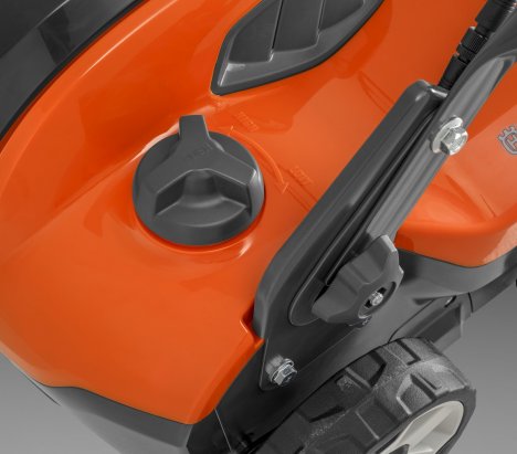 Husqvarna S 138C Αραιωτής Χλοοτάπητα Ρεύματος 1600W 7