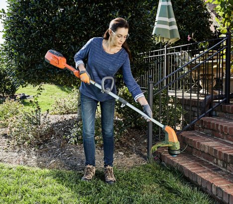 Husqvarna 115iL Cordless String Trimmer 36V 8