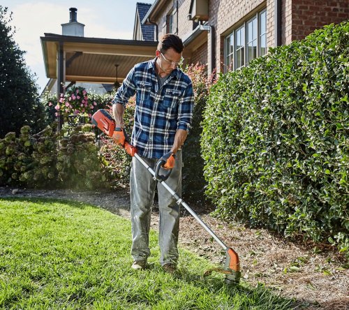 Husqvarna 115iL Cordless String Trimmer 36V 13