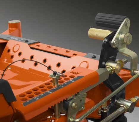 Husqvarna Z560X Petrol Zero Turn Rider 9