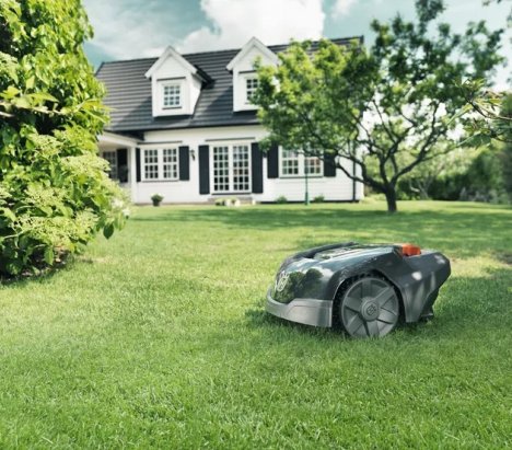 Husqvarna Automower® 105 Robotic Mower 12