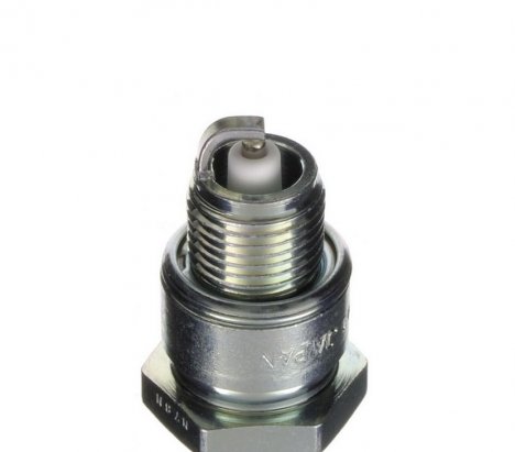 NGK 4111 Spark Plug BP5HS 3