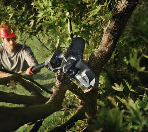 Husqvarna Aspire™ PE5-P4A Cordless pole saw 15cm 18V Kit 4