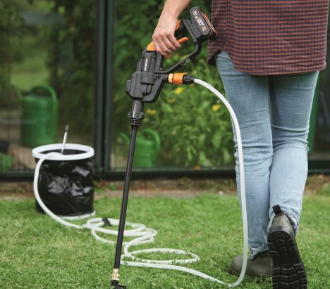 Worx WG620E.2 Hydroshot Cordless Pressure Washer 20V 10